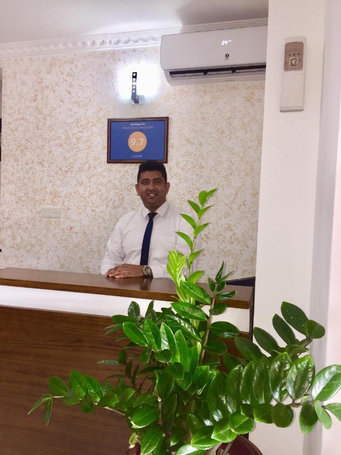 Oyo Motelvip Colombo Esterno foto