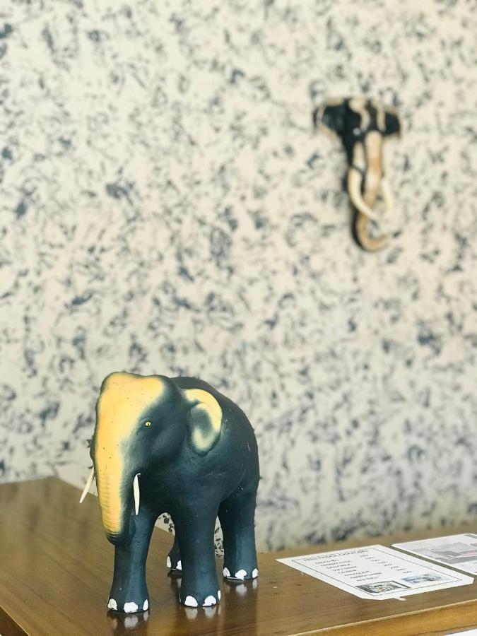 Oyo Motelvip Colombo Esterno foto