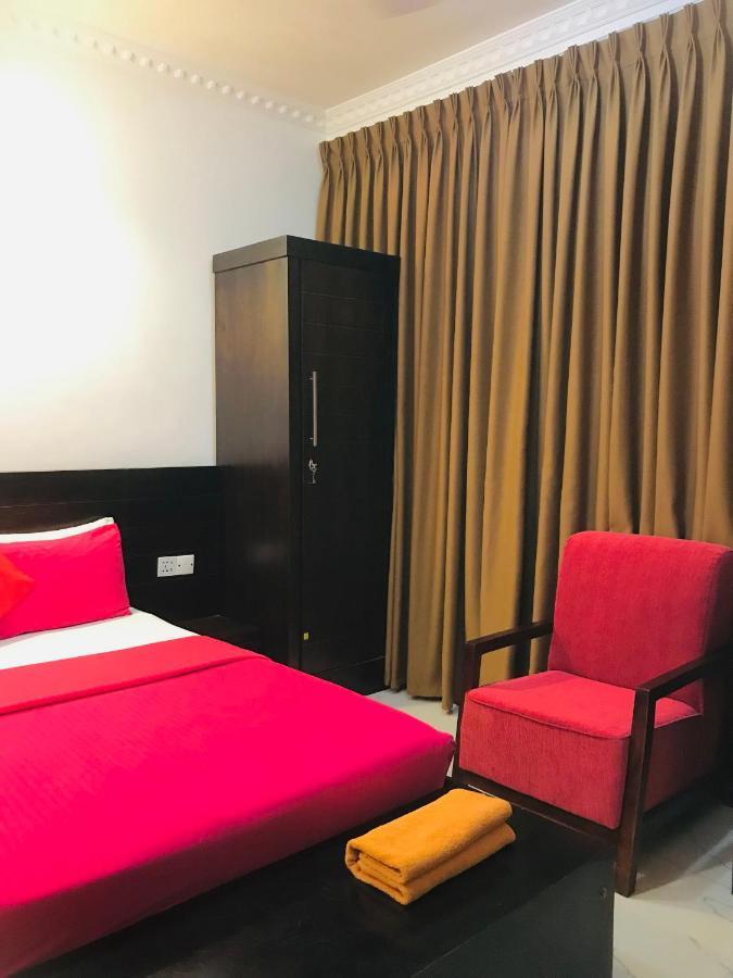 Oyo Motelvip Colombo Esterno foto