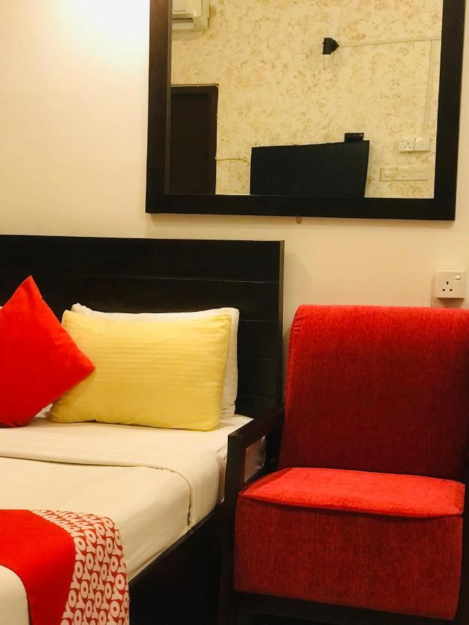 Oyo Motelvip Colombo Esterno foto